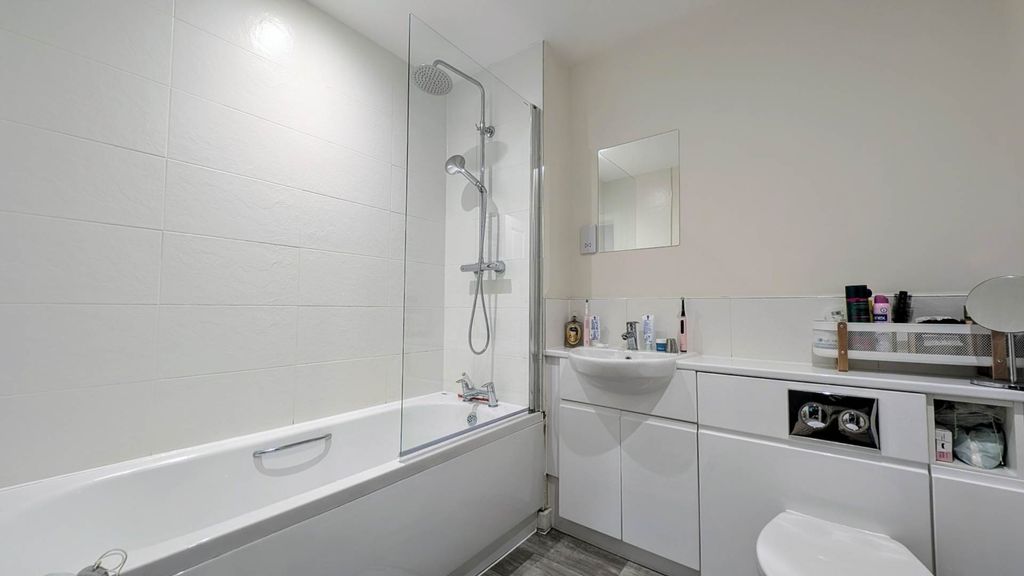 Additional image 7 of 1 bed flat for saleRusset Walk, Bordon, Hampshire GU35