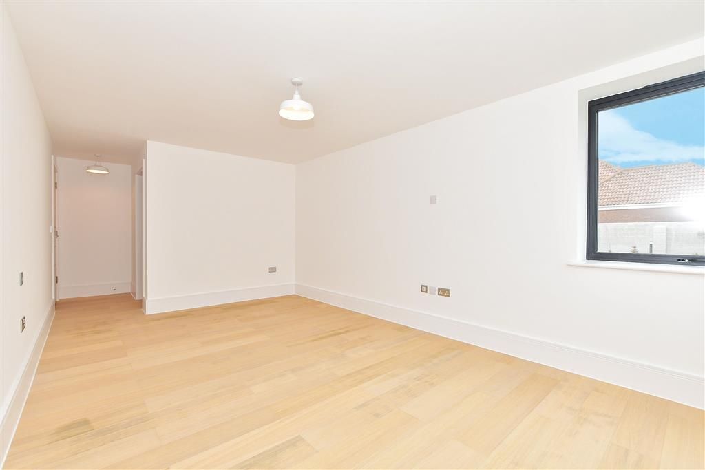 Additional image 7 of 2 bed flat for saleFitzroy Avenue, Broadstairs, Kent CT10