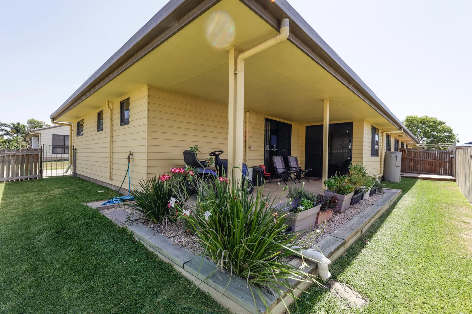 2/63 Grosvenor Drive, Moranbah QLD 4744