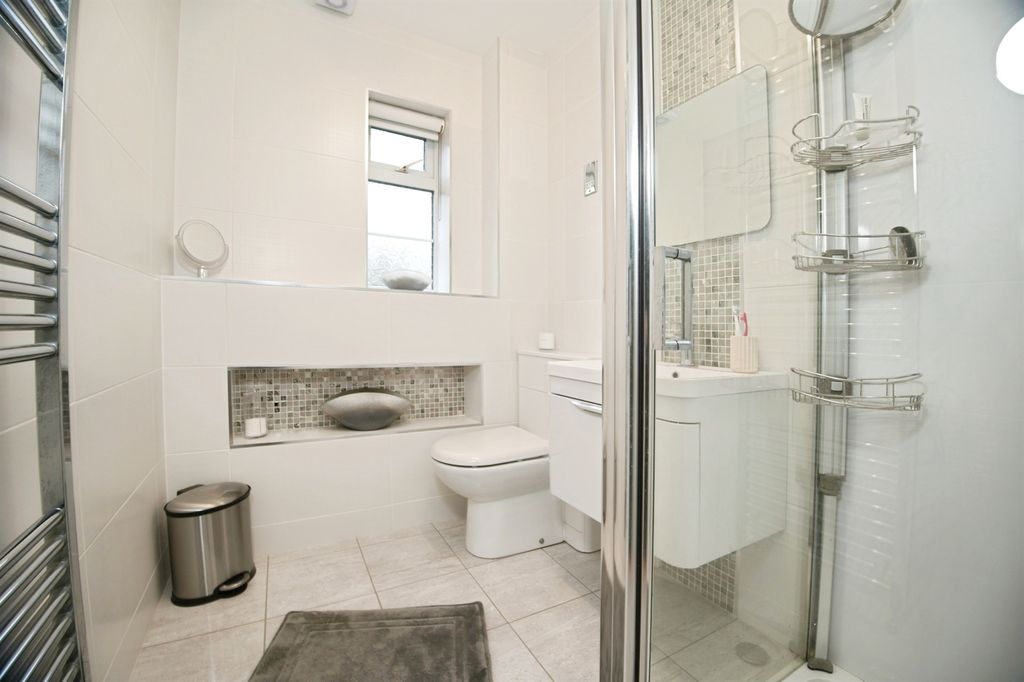 Additional image 18 of 5 bed detached house for saleBryn Dryslwyn, Bridgend CF31