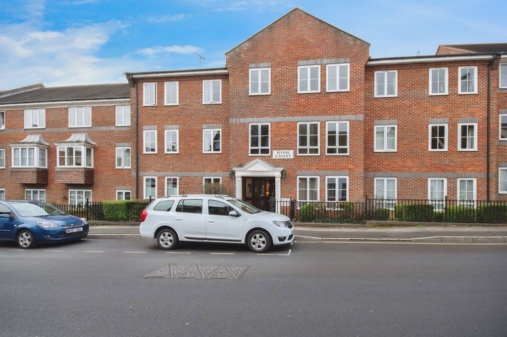 Additional image 13 of 1 bed flat for saleWhite Cliff Mill St, Blandford Forum DT11