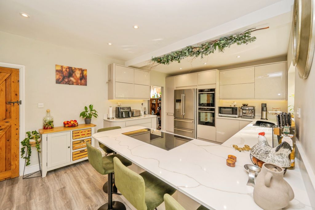Additional image 5 of 7 bed semi-detached house for saleStation Road, Derby DE3