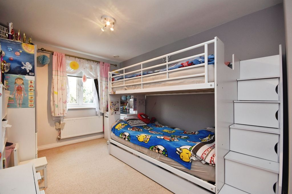 Additional image 12 of 2 bed flat for salePerryfields, Braintree CM7