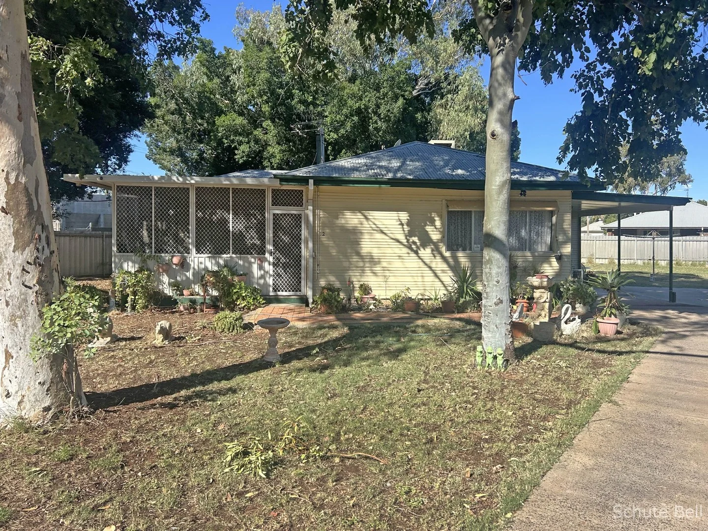 12 Yambacoona St, Bourke NSW 2840