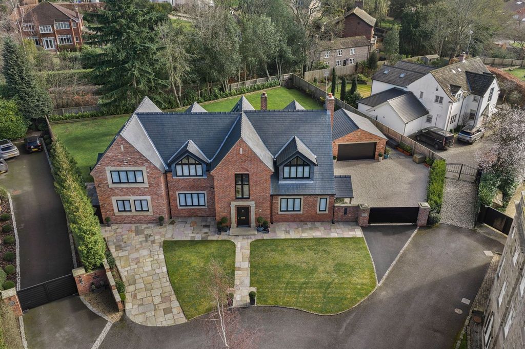 6 bed detached house for saleScott Road, Prestbury SK10