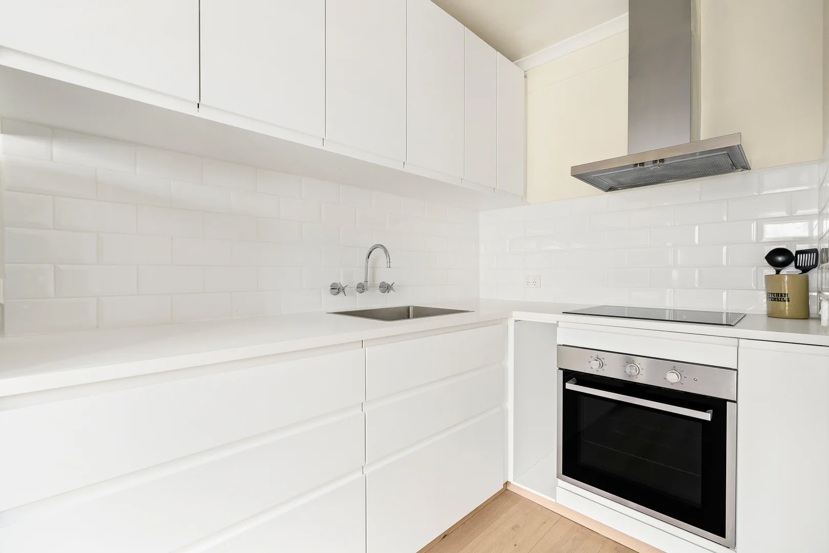 Additional image 3 of 4/8 Robert Street, Elwood VIC 3184