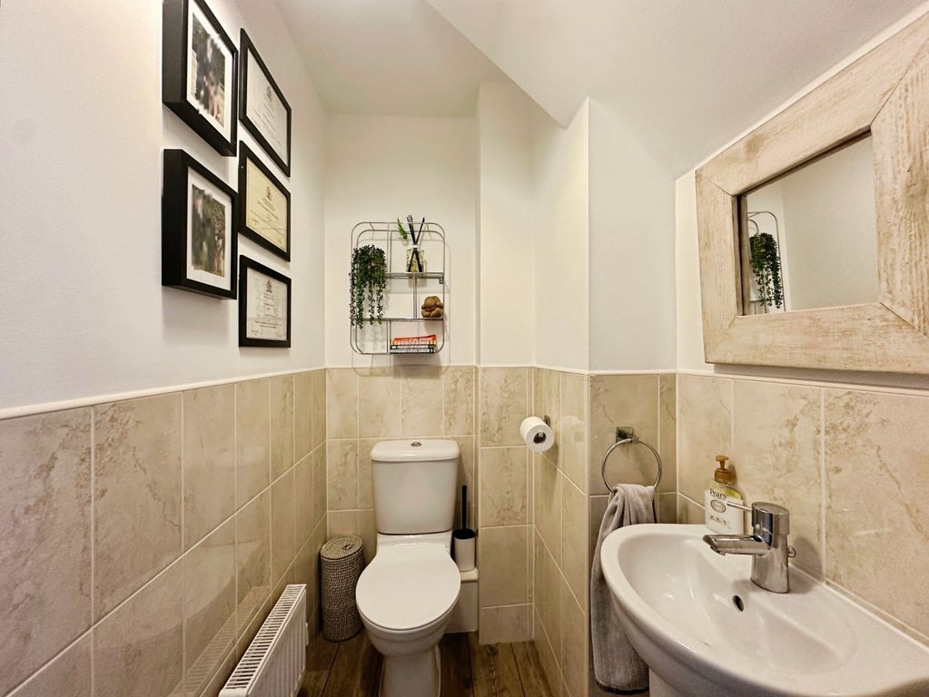 Additional image 5 of 5 bed detached house for saleHazledine Way, Bridgnorth WV16