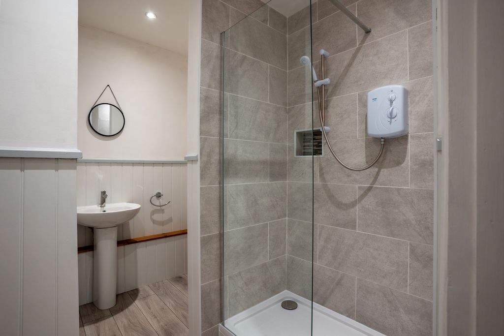 Additional image 25 of 6 bed detached house for saleJenks Orchard New Road Bromyard, Herefordshire HR7