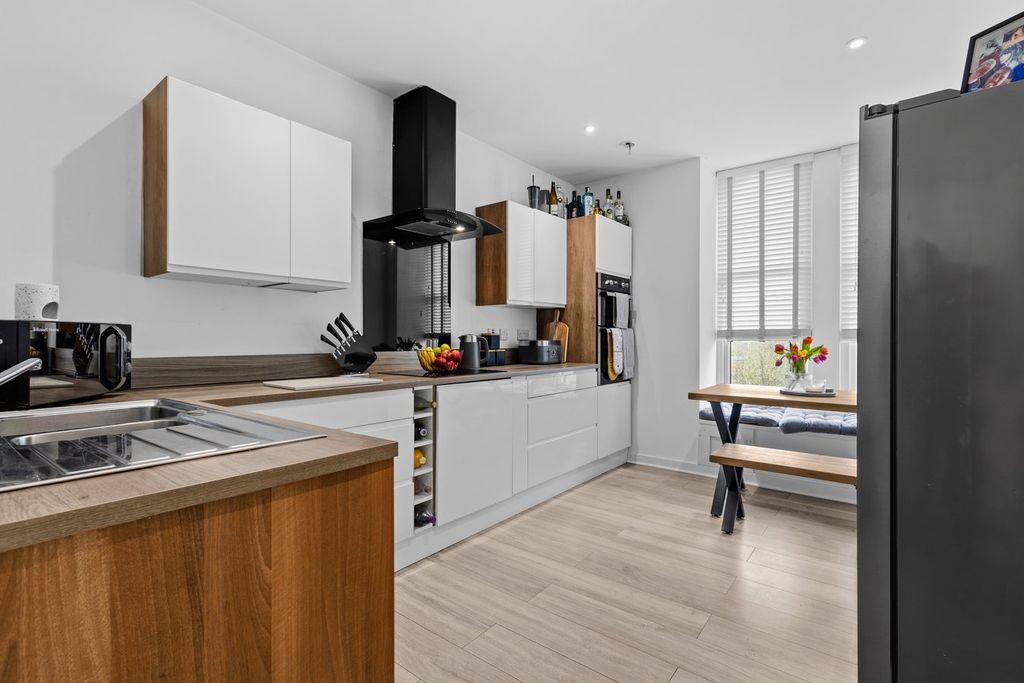 Additional image 3 of 3 bed flat for saleBridge Street, Galston KA4