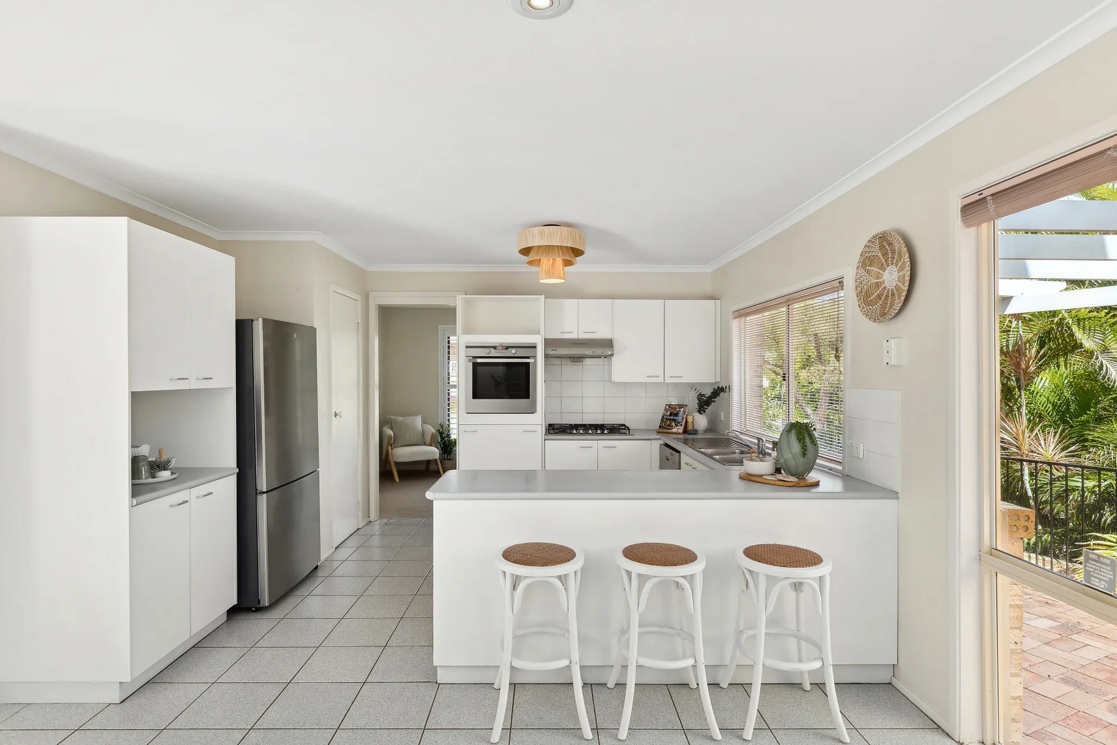 1 Crestside Close, Terrigal NSW 2260 photo 5