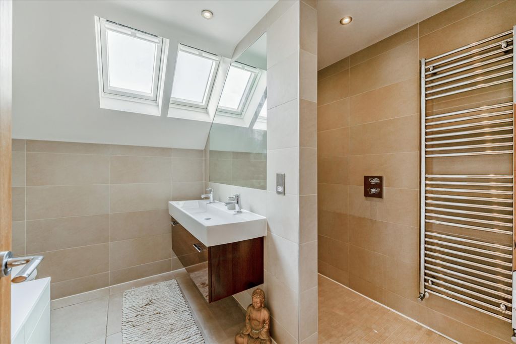 Additional image 23 of 7 bed detached house for saleTilehurst Lane, Binfield, Bracknell, Berkshire RG42