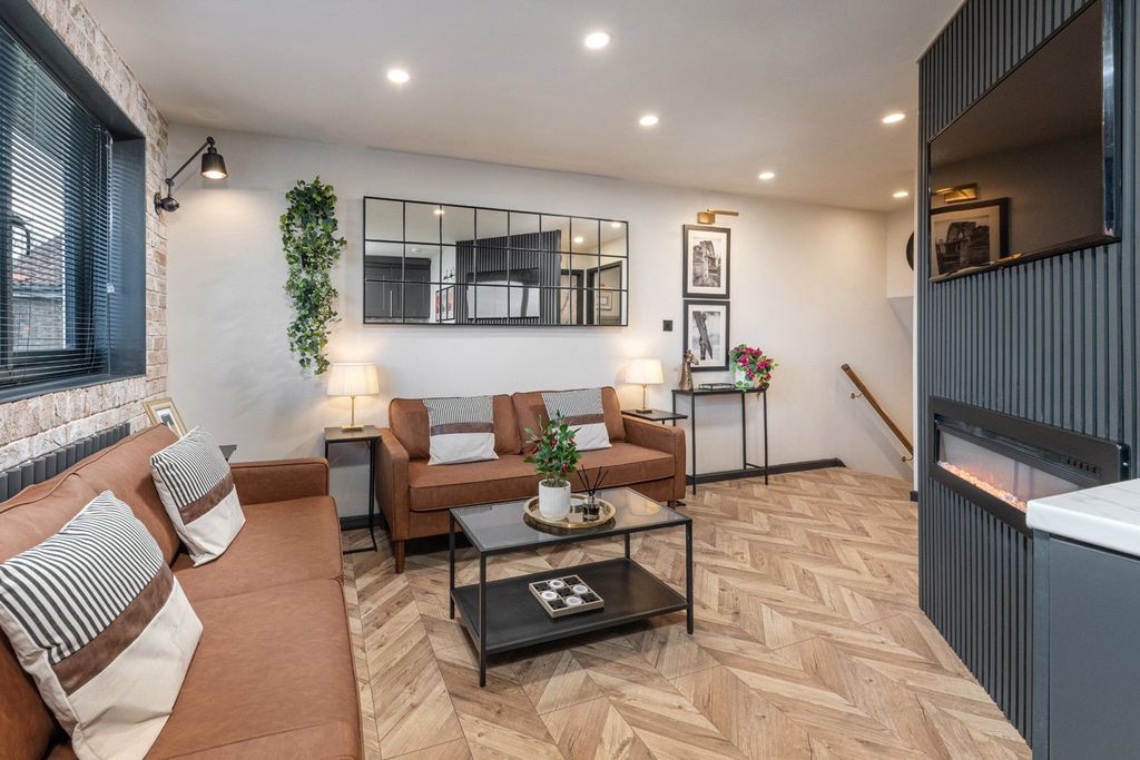 Additional image 10 of 2 bed flat for saleAldeburgh Avenue, Newcastle Upon Tyne, Tyne And Wear NE15