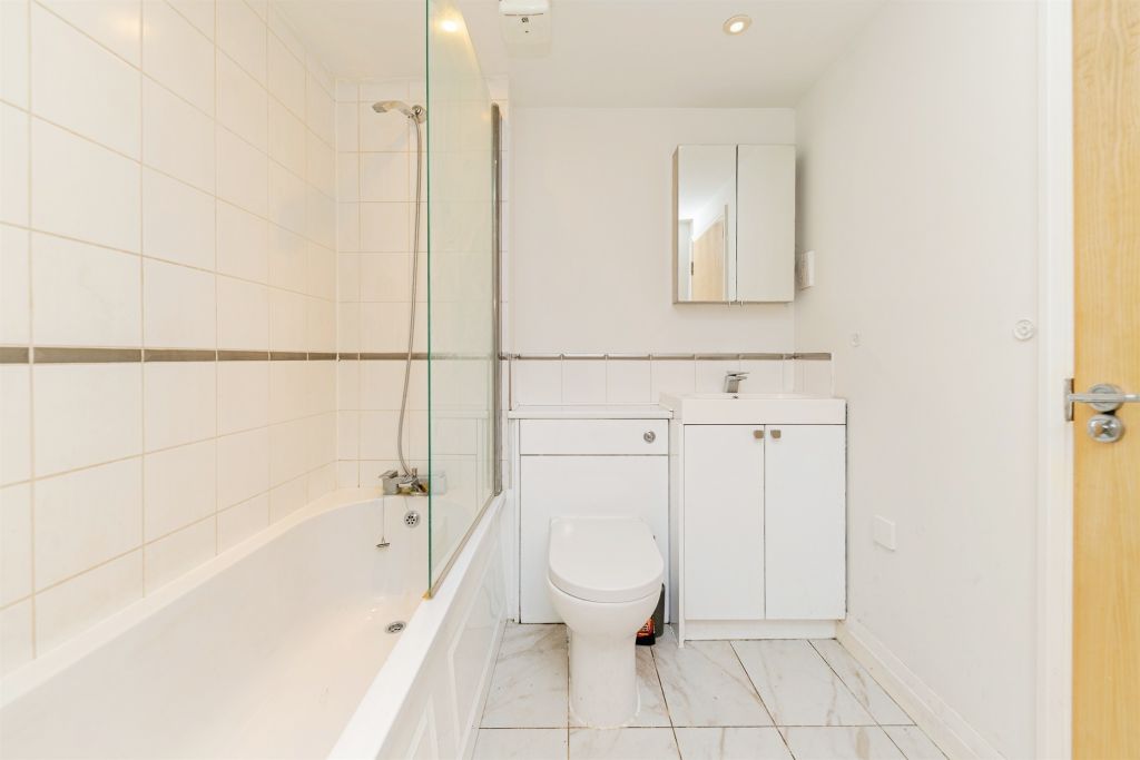Additional image 16 of 2 bed flat for saleNewland Gardens, Hertford SG13