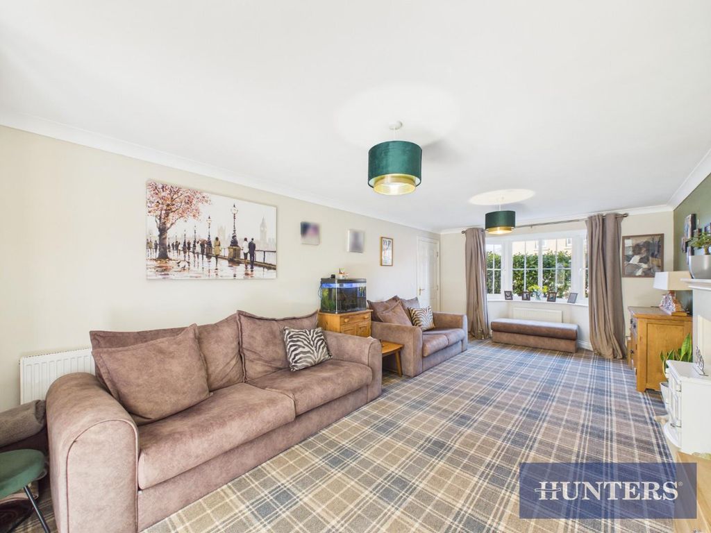 Additional image 3 of 5 bed detached house for saleWaterdale Close, Bridlington YO16