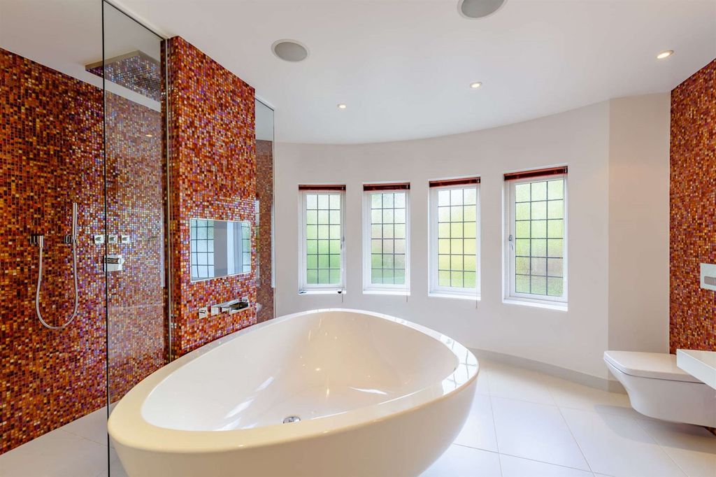 Additional image 10 of 5 bed detached house for salePark Lane, Hale WA15