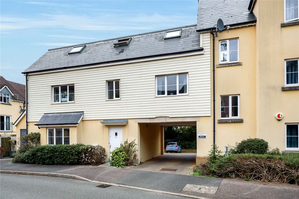 2 bed flat for saleSampsons Plantation, Fremington, Barnstaple EX31