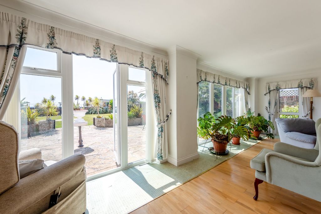 Additional image 11 of 5 bed detached house for saleAldwick Avenue, Aldwick, West Sussex PO21