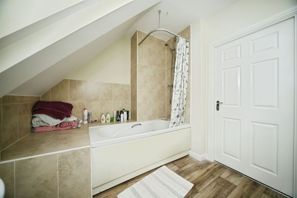 Additional image 8 of 1 bed flat for saleHorsepond Lane, Bridgwater TA6