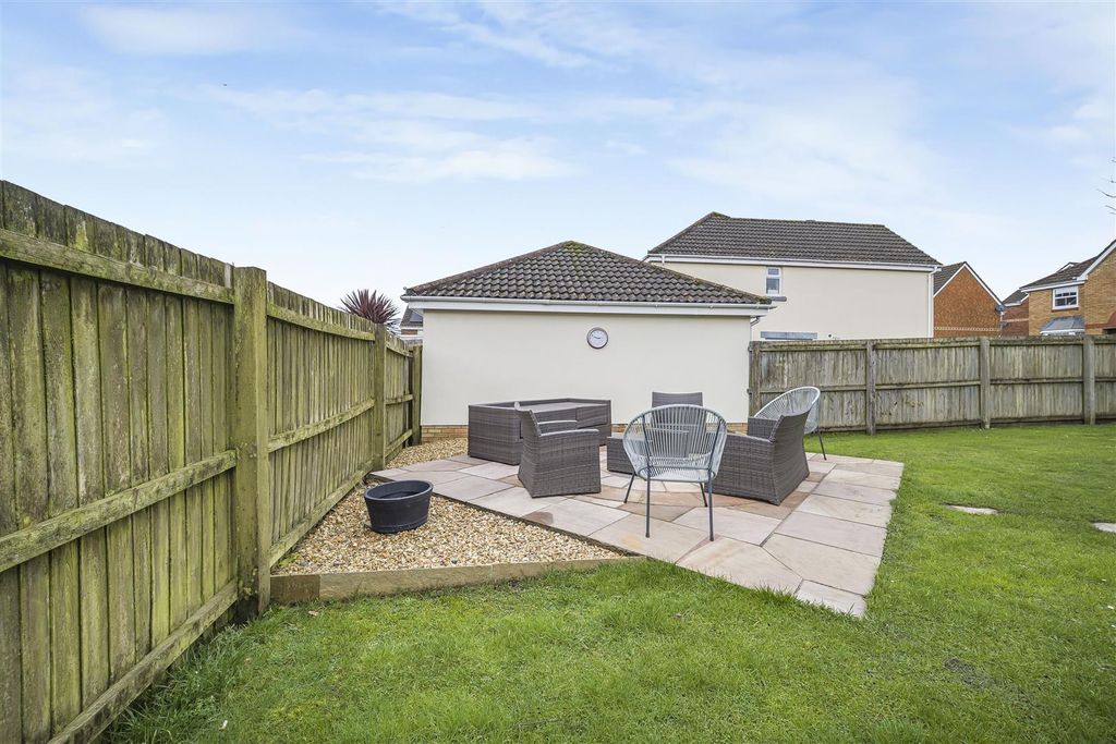 Additional image 19 of 4 bed detached house for saleClos Henblas, Bridgend CF31
