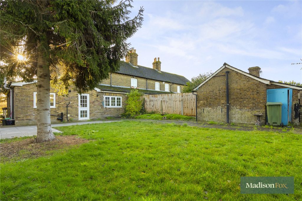 Additional image 18 of 2 bed end terrace house for saleForest Road, Ilford IG6