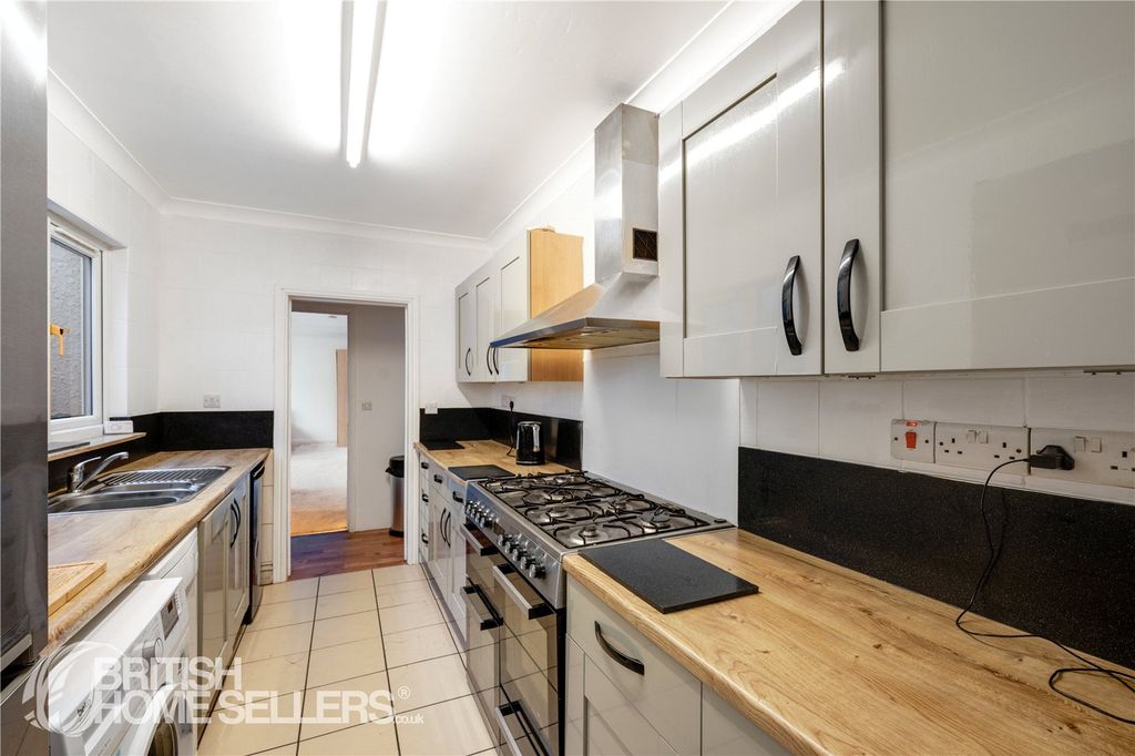 Additional image 4 of 4 bed detached house for saleSouth Street, Braunton, Devon EX33