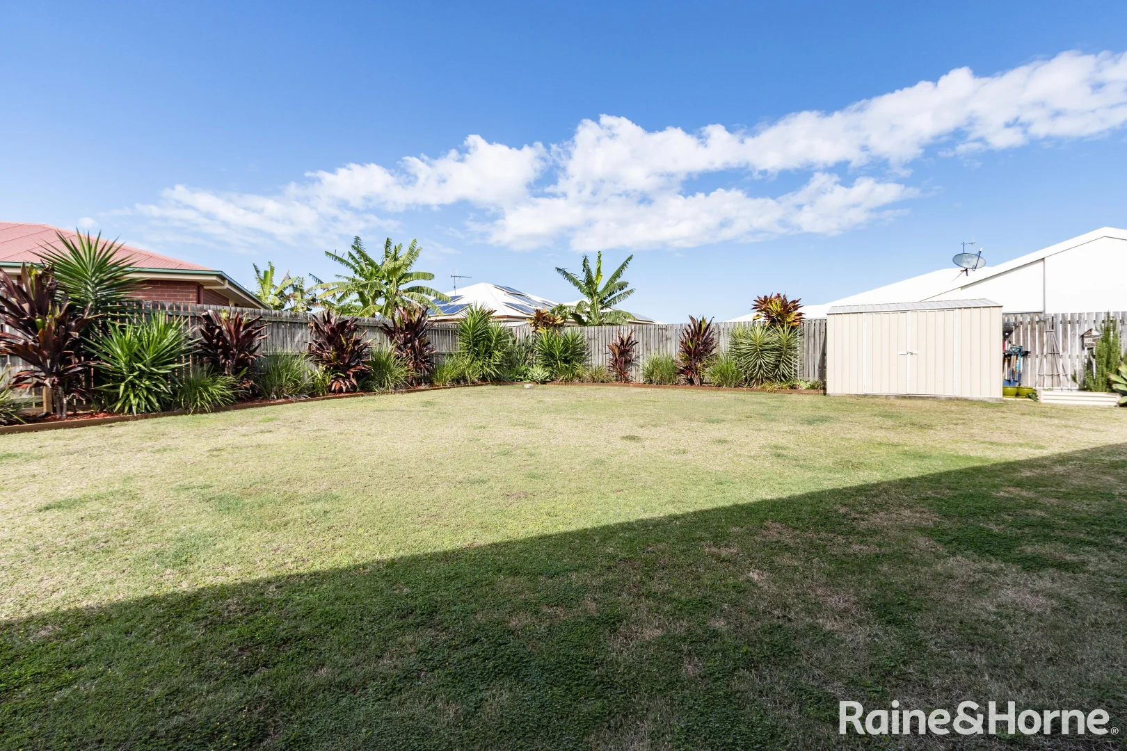 Additional image 11 of 11 Toppers Drive, Coral Cove QLD 4670