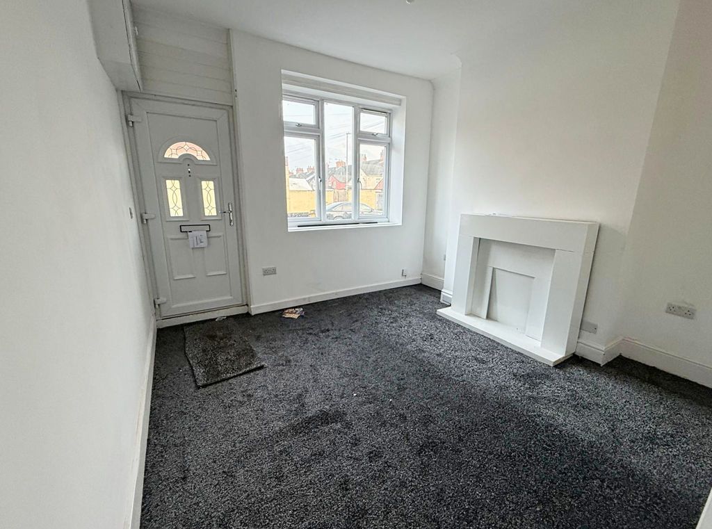 Additional image 2 of 3 bed terraced house for saleElizabeth Street, Scunthorpe DN15
