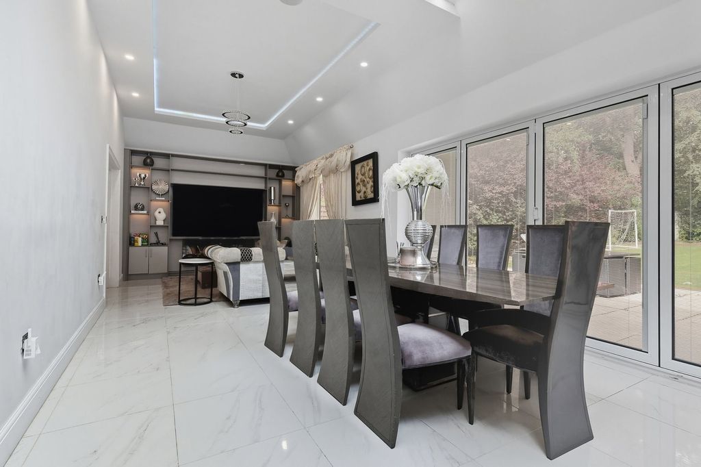 Additional image 9 of 7 bed detached house for saleWidworthy Hayes, Hutton Mount, Brentwood CM13