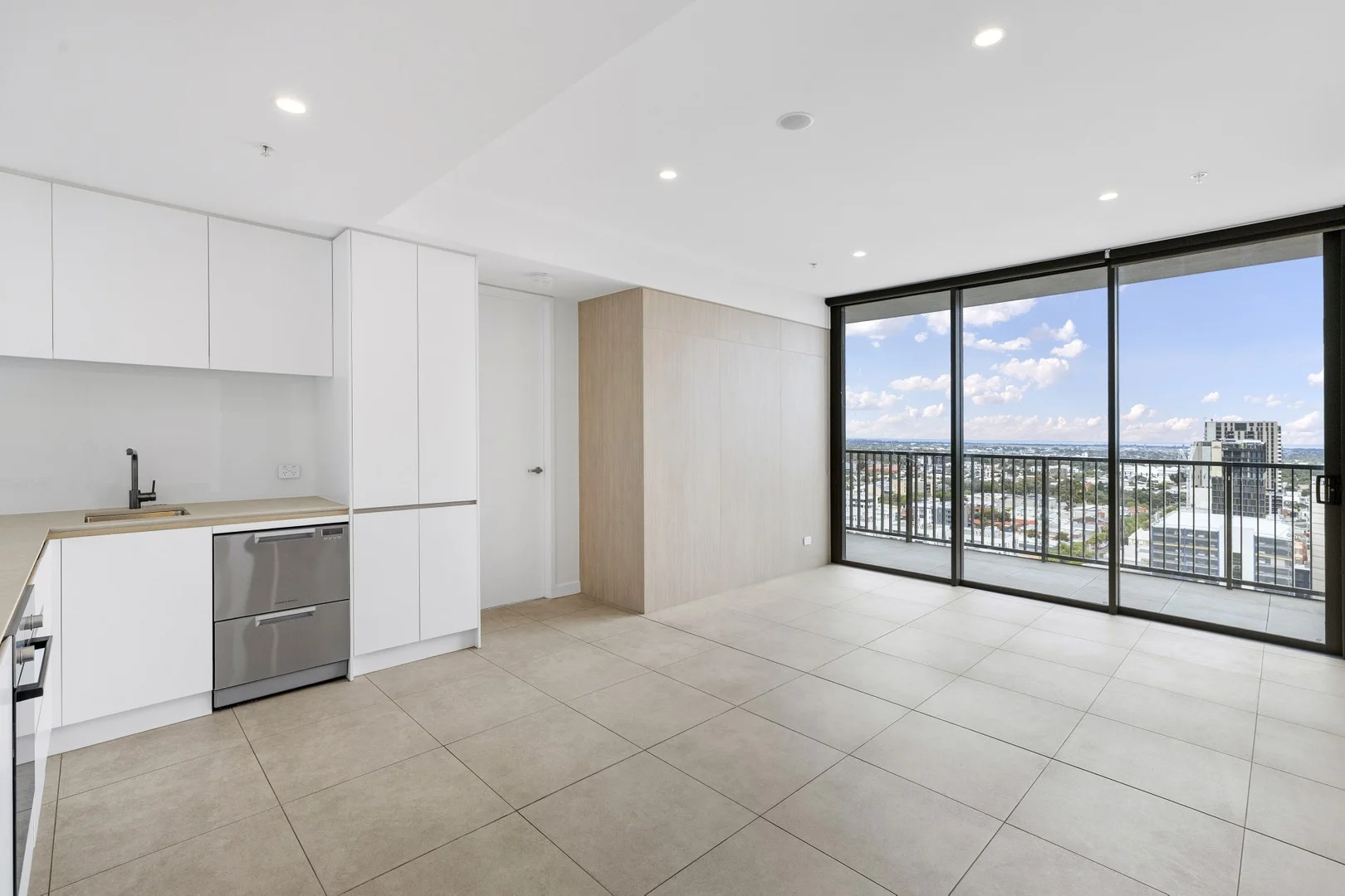 Additional image 2 of 1807/17 Penny Place, Adelaide SA 5000