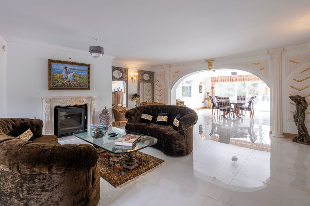 Additional image 9 of 8 bed detached house for saleForest Road, Bracknell RG42