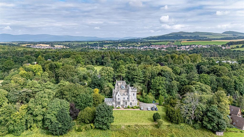 Additional image 36 of 2 bed flat for sale3 Inzievar House, Dunfermline KY12