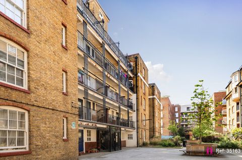 Portpool Lane, London EC1N