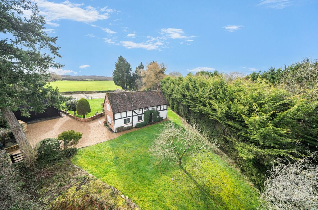 Additional image 13 of 4 bed detached house for saleGroomes Farm Lane, Frith End, Hampshire GU35