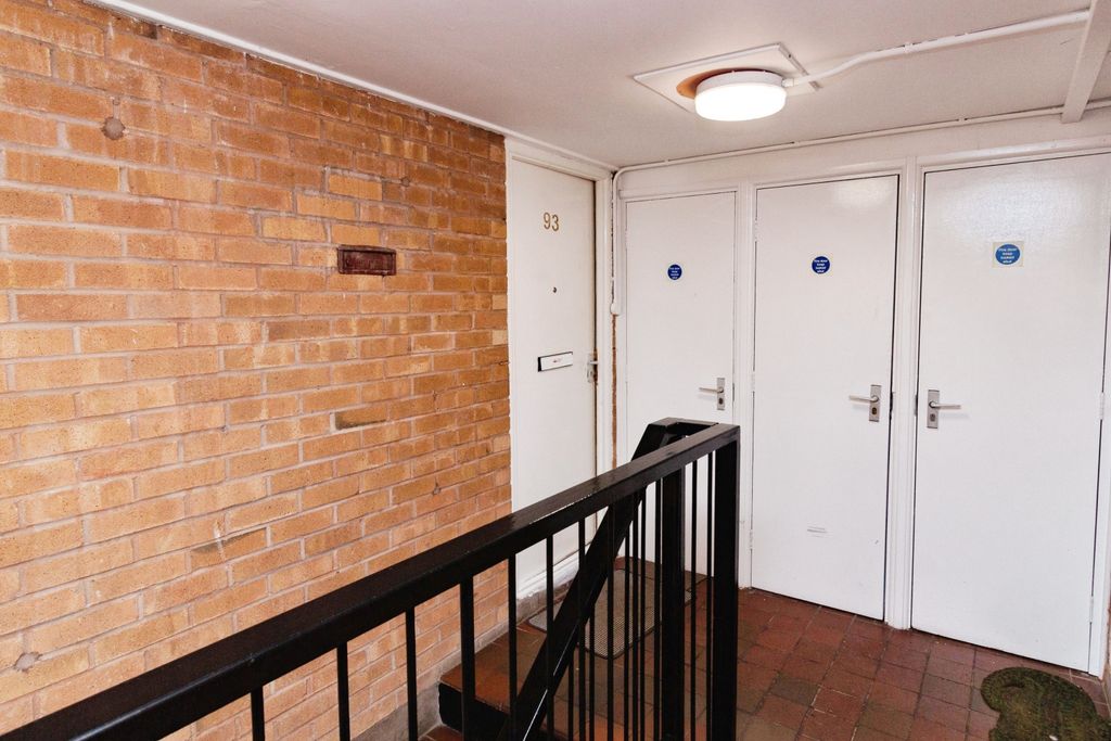 Additional image 15 of Studio for saleBriarwood, Telford TF3