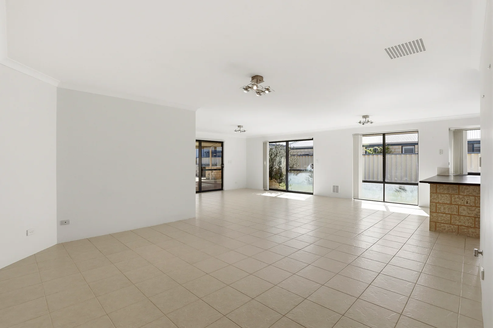 Additional image 12 of 6 Tamarama Street, Secret Harbour WA 6173