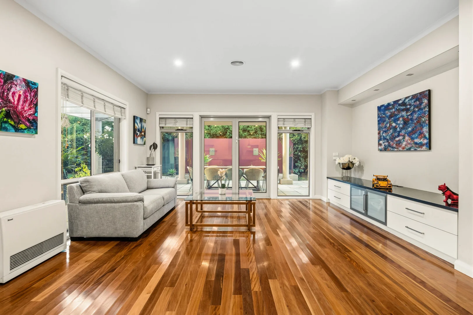 Additional image 12 of 7 St Glens Way, Lake Gardens VIC 3355