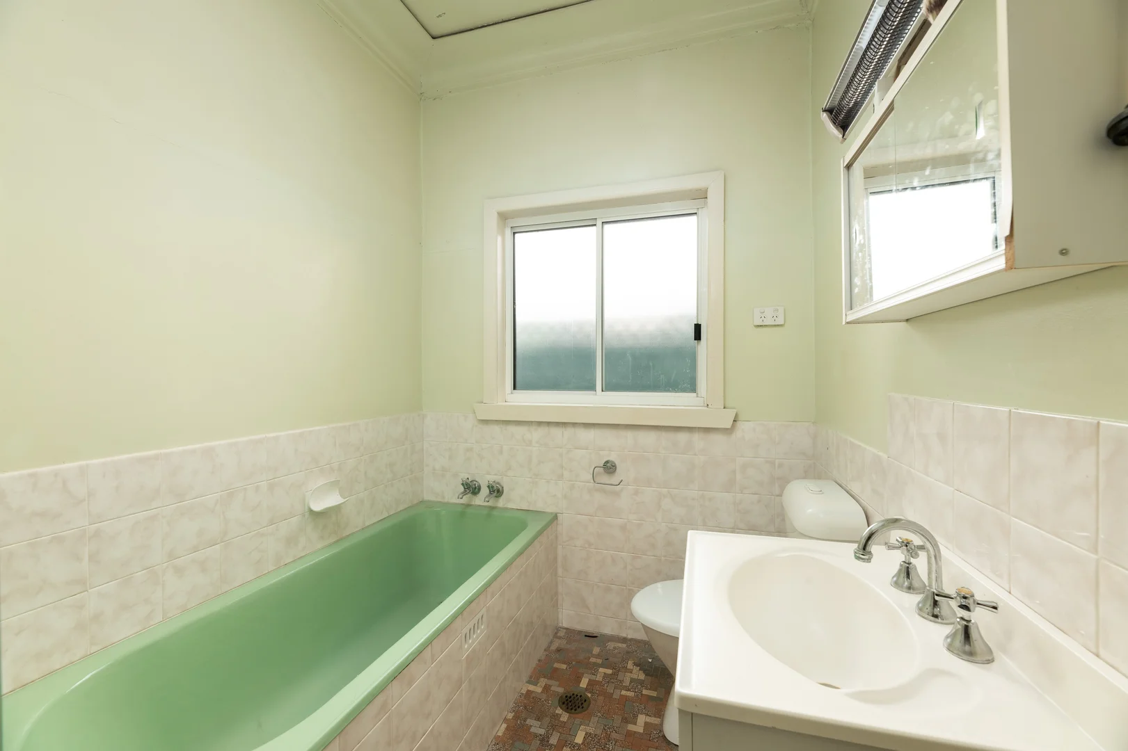 Additional image 5 of 132 Georges River Road, Jannali NSW 2226