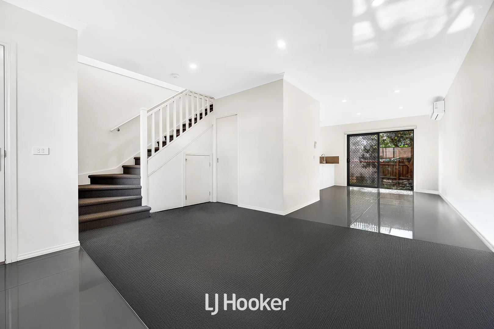 Additional image 5 of 4/33 New Street, Dandenong VIC 3175