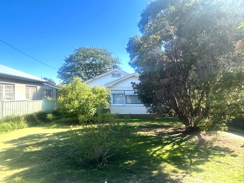 33 Lyal Street, Gormans Hill NSW 2795