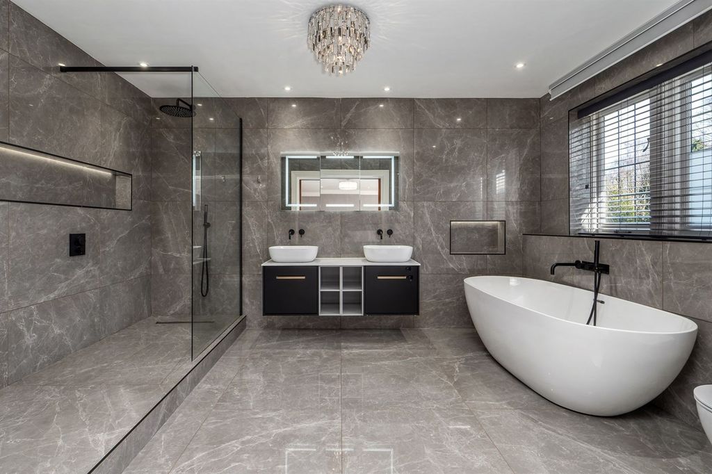 Additional image 10 of 6 bed detached house for saleBroad Lane, Hale WA15