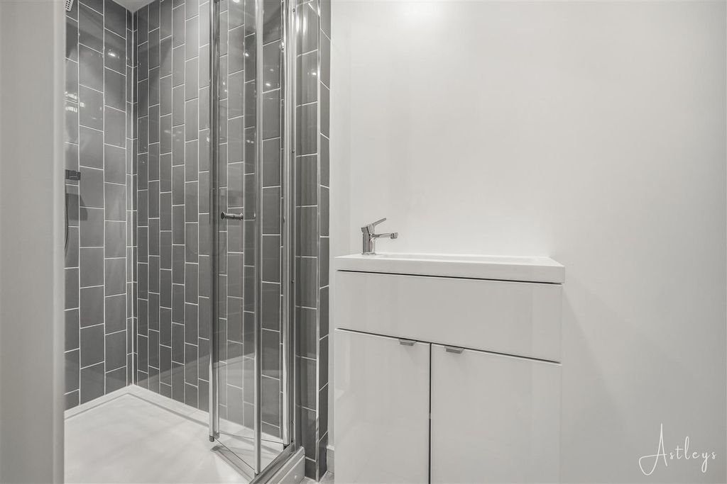 Additional image 12 of 2 bed flat for saleOverland Road., Mumbles, Swansea SA3