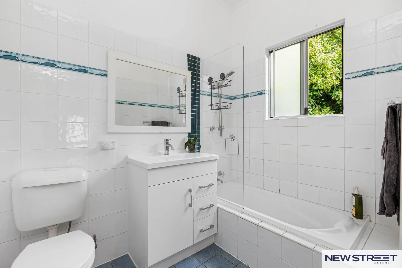 Additional image 10 of 85 Macquarie Road, Cardiff NSW 2285