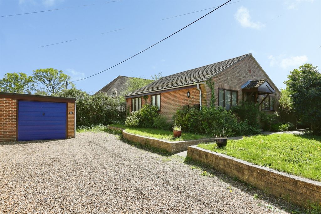 Additional image 16 of 3 bed detached bungalow for saleWildern Lane, Hedge End, Southampton SO30