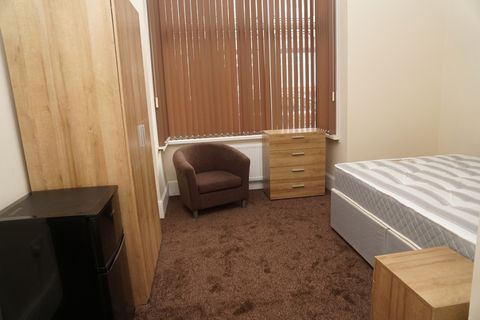 Oakfield Road, Balsall Heath B12, Room to rent