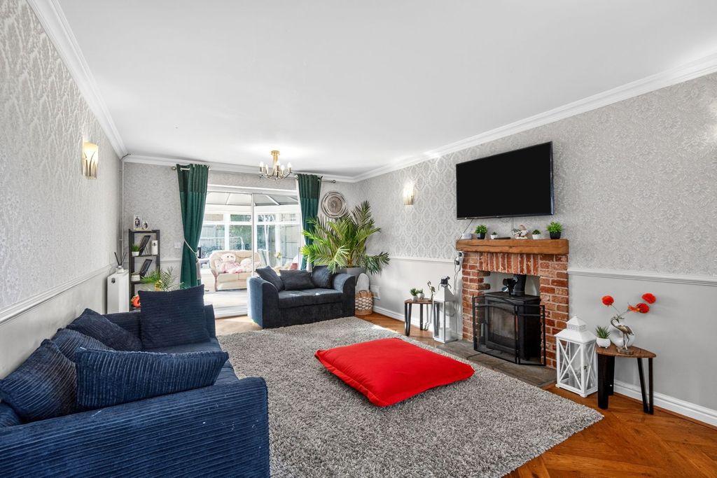 Additional image 2 of 5 bed detached house for saleGreenacres Drive, Boston PE21