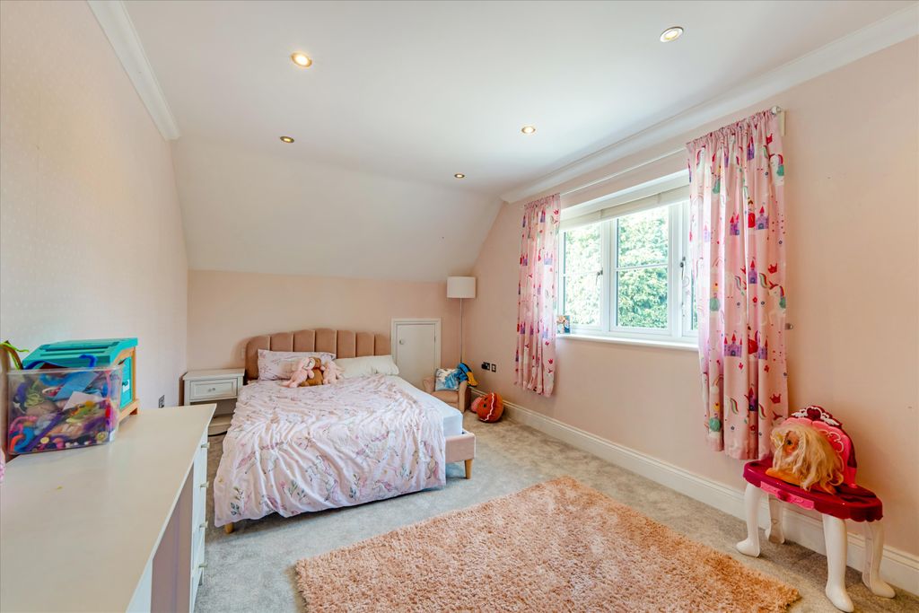 Additional image 27 of 7 bed detached house for saleTilehurst Lane, Binfield, Bracknell, Berkshire RG42