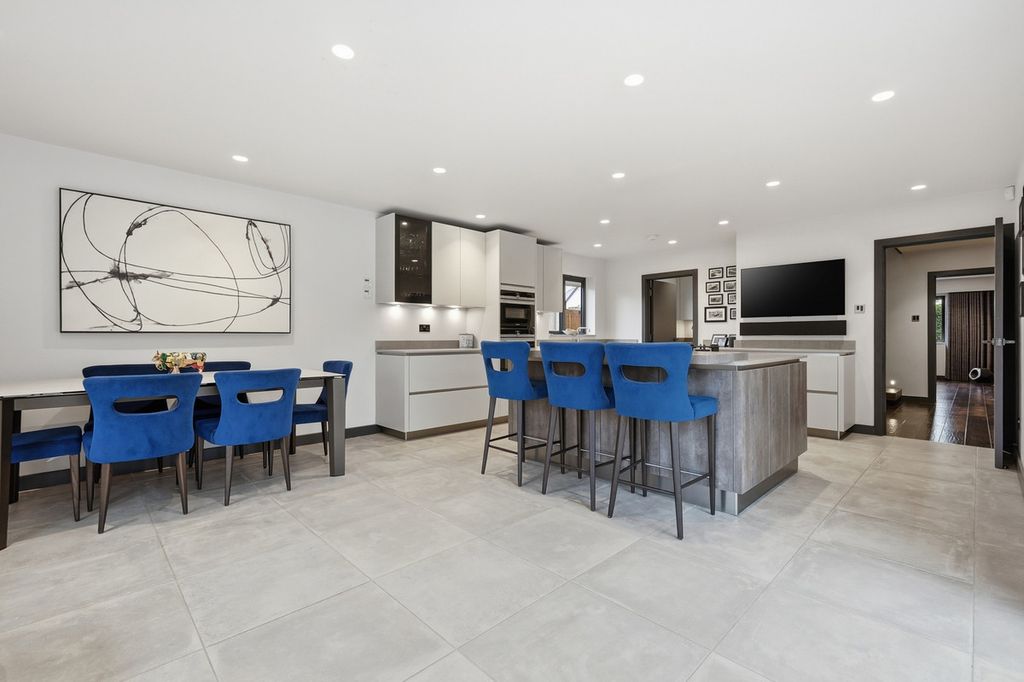 Additional image 10 of 5 bed detached house for saleHeronway, Brentwood CM13