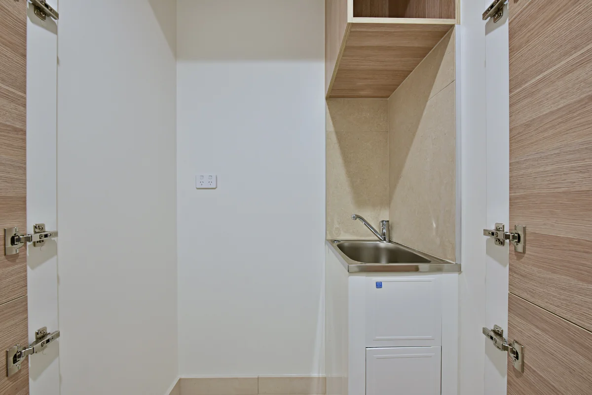 Additional image 9 of 406/12 Queens Road, Melbourne VIC 3004
