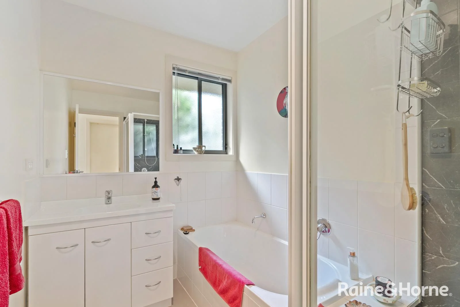 Additional image 16 of 13 Alfreds Garden, Kingston TAS 7050