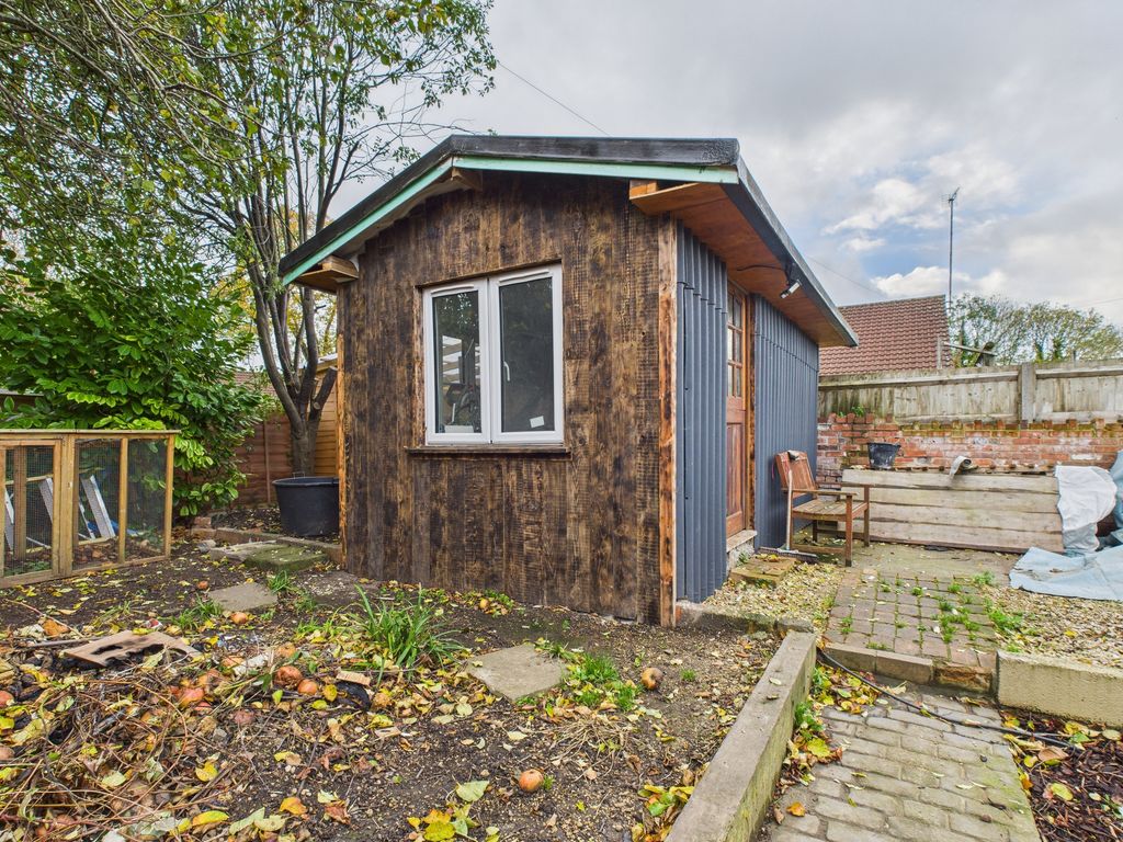 Additional image 25 of 5 bed semi-detached house for saleTaunton Road, Bridgwater TA6